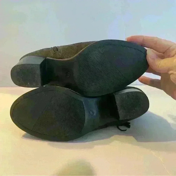 Andre Womens Charcoal Grey Suede Heeled Ankle Boots Fringe Tassel  Size 36/5.5 - Picture 10 of 12